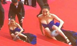 阿雅爆料摔跤视频,明星也有运动时刻