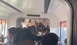 长春网友爆料轻轨视频,网友视频曝光！