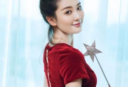 周诗雨八卦爆料视频播放,揭秘娱乐圈幕后真相