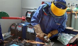 爆料时间电焊视频,揭秘幕后电焊视频背后的故事